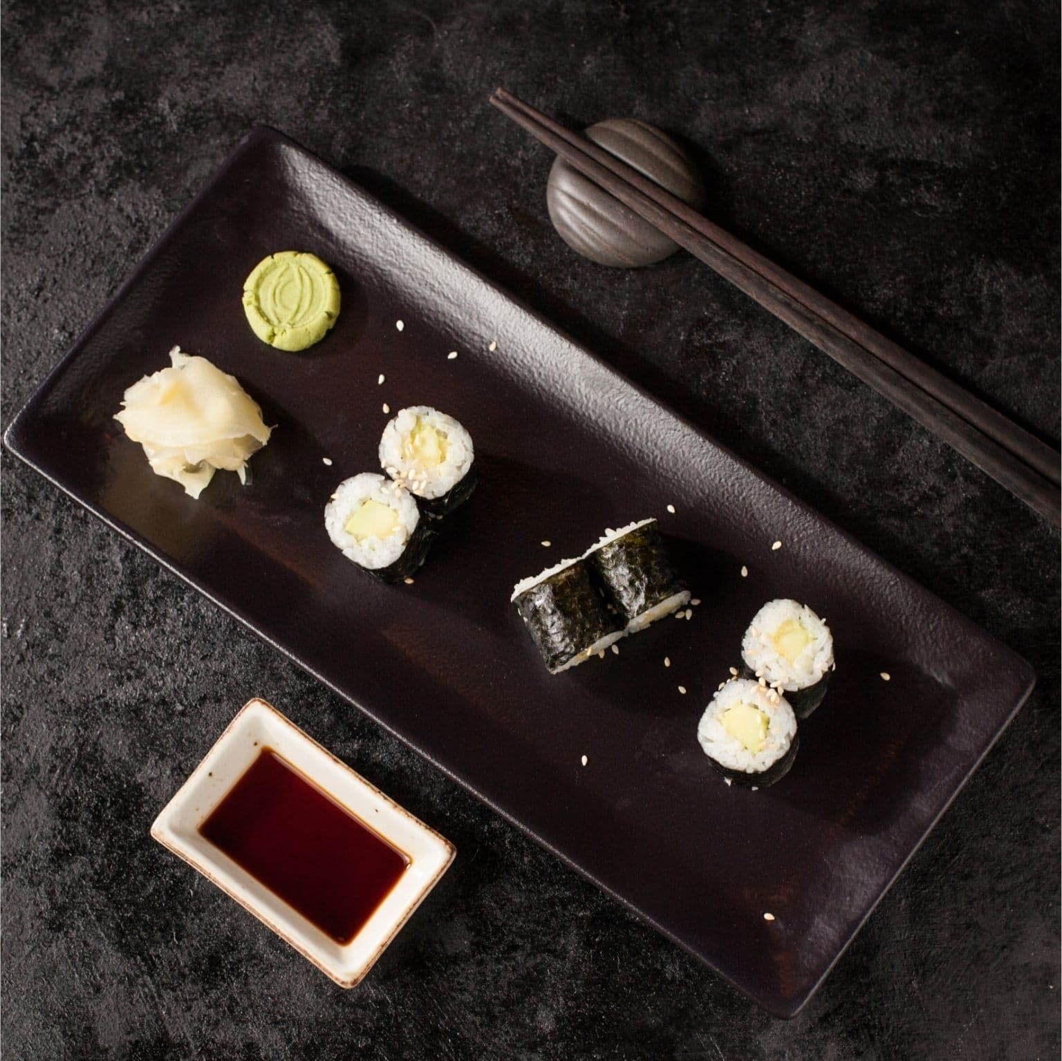 MAKI ROLL AVOCADO